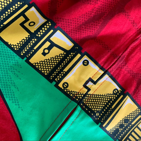 DC Comics Robin pjs with cape - Picture 5 of 8